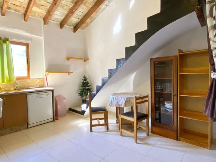 Image No.3-3 Bed Property for sale