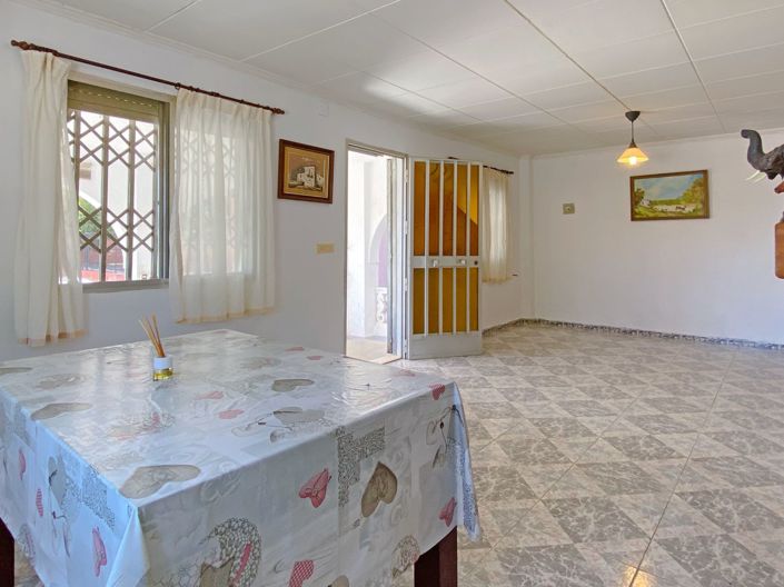 Image No.35-3 Bed Villa for sale