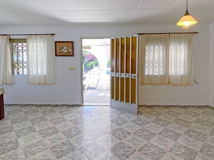Image No.44-3 Bed Villa for sale