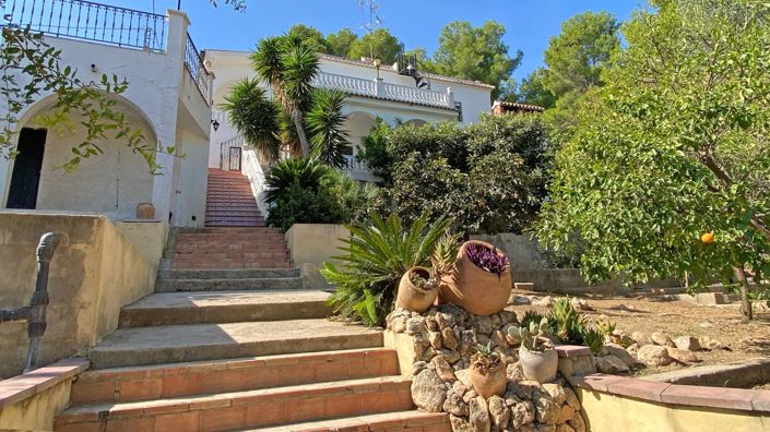 Image No.12-3 Bed Villa for sale