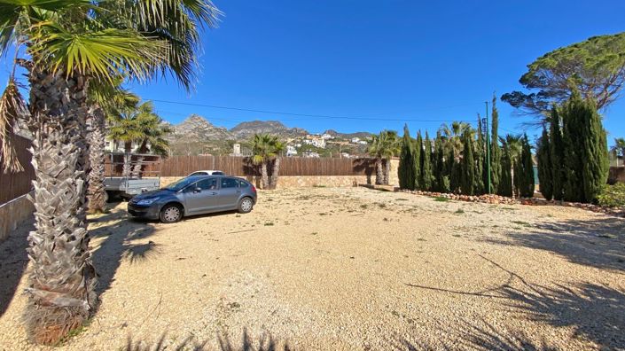 Image No.16-7 Bed Chalet for sale