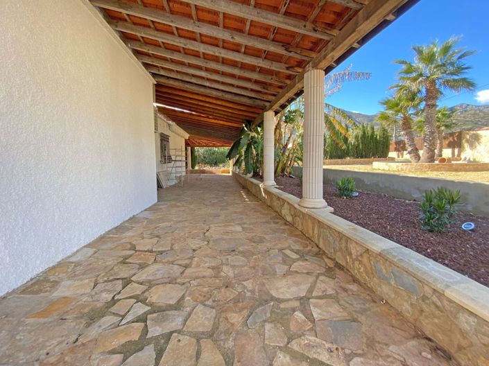 Image No.22-7 Bed Chalet for sale