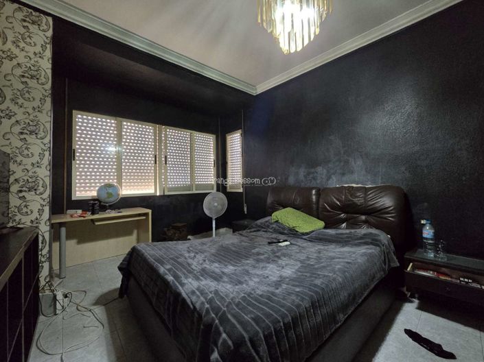 Image No.37-5 Bed Townhouse for sale