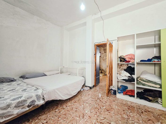 Image No.24-2 Bed Townhouse for sale