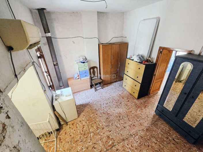 Image No.39-2 Bed Townhouse for sale