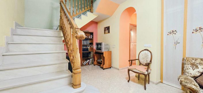 Image No.16-4 Bed Townhouse for sale