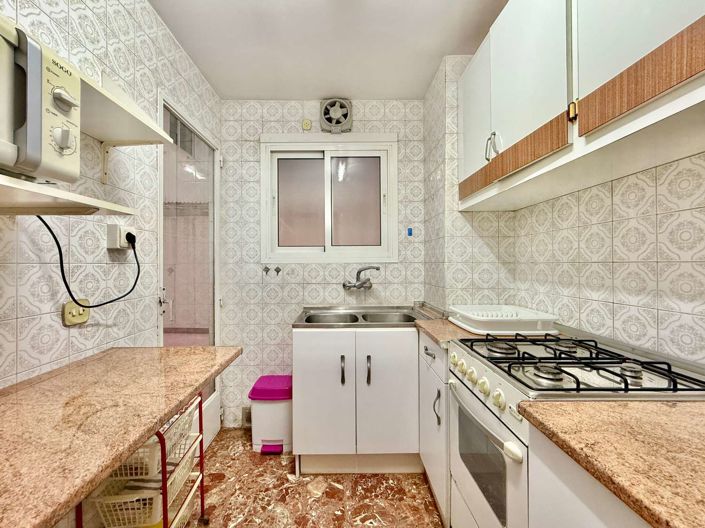 Image No.20-4 Bed Apartment for sale