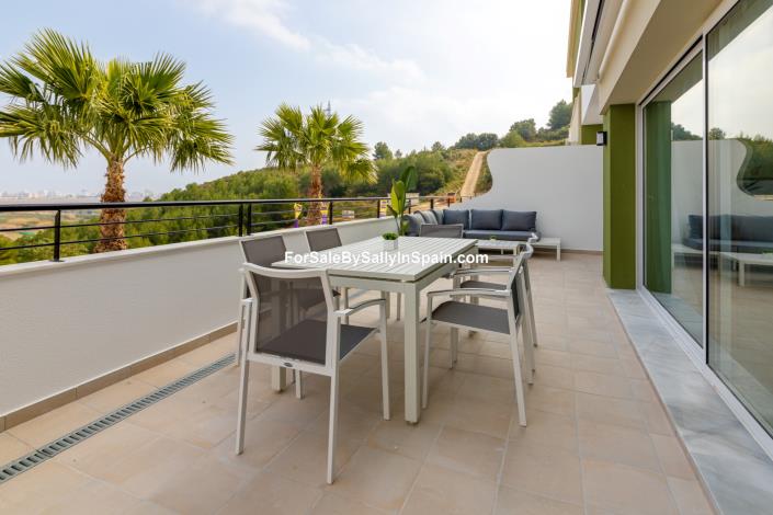 Image No.35-2 Bed Apartment for sale