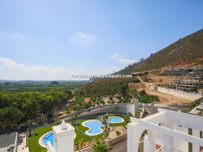 Image No.42-2 Bed Apartment for sale