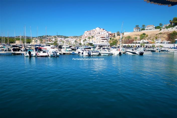 Image No.17-5 Bed Villa for sale