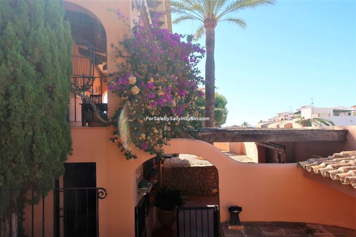 Image No.26-5 Bed Villa for sale