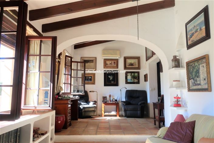 Image No.35-5 Bed Villa for sale