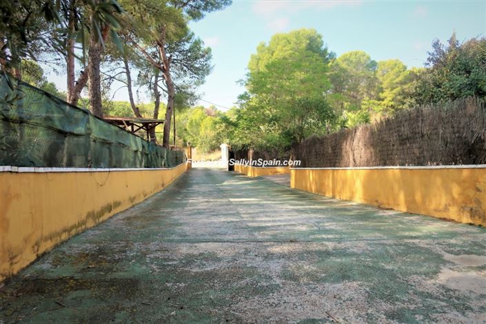 Image No.6-5 Bed Villa for sale