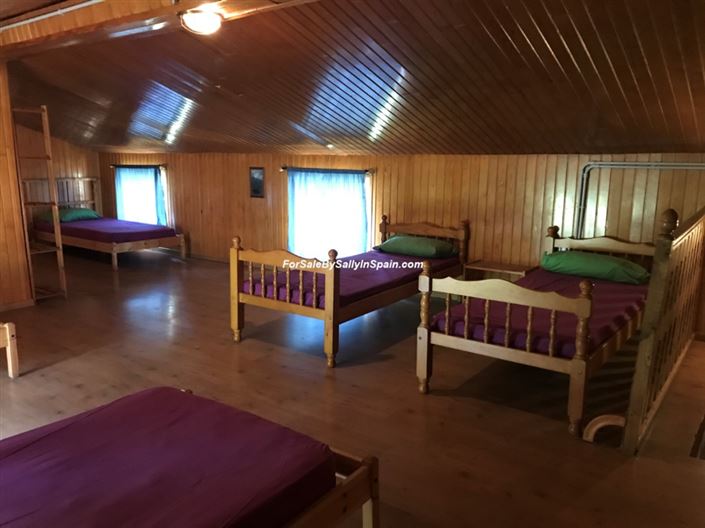 Image No.20-22 Bed Villa for sale