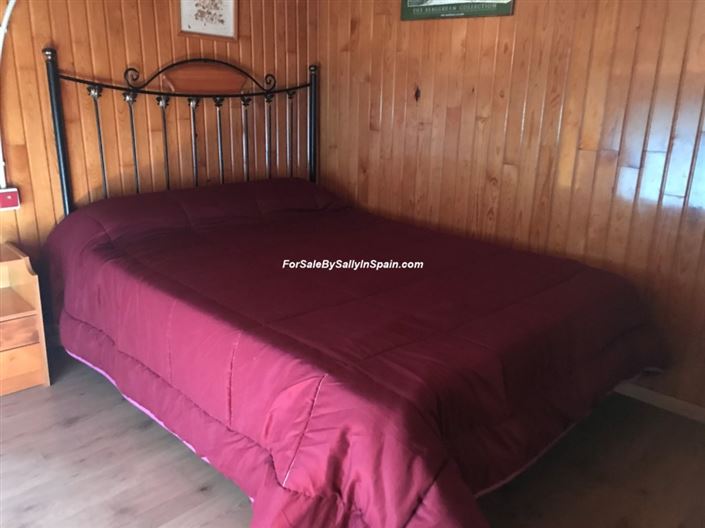 Image No.21-22 Bed Villa for sale