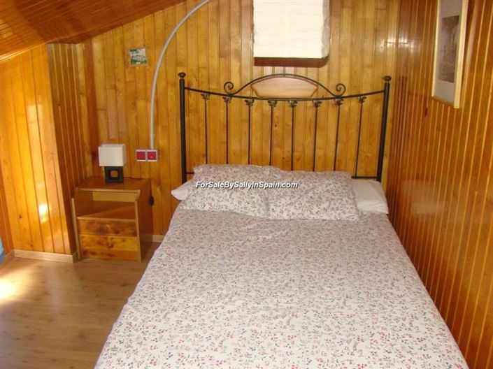 Image No.24-22 Bed Villa for sale