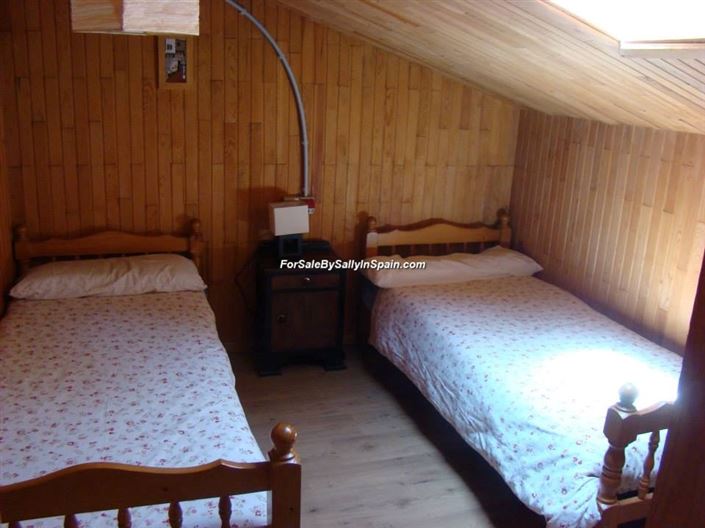 Image No.26-22 Bed Villa for sale