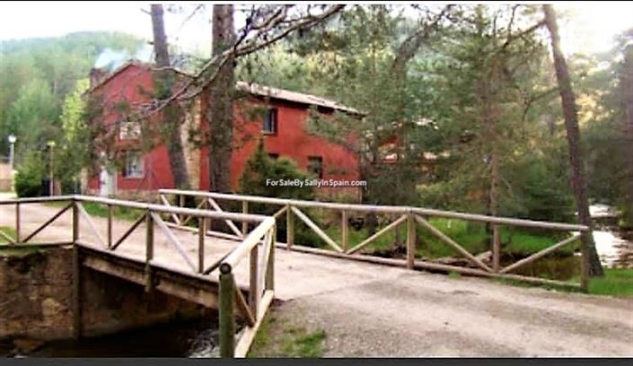 Image No.3-22 Bed Villa for sale