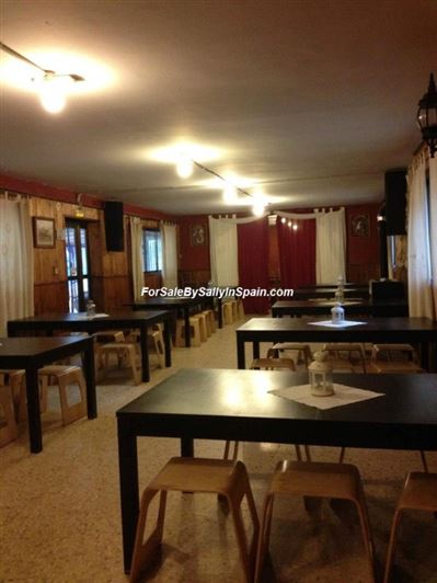 Image No.33-22 Bed Villa for sale