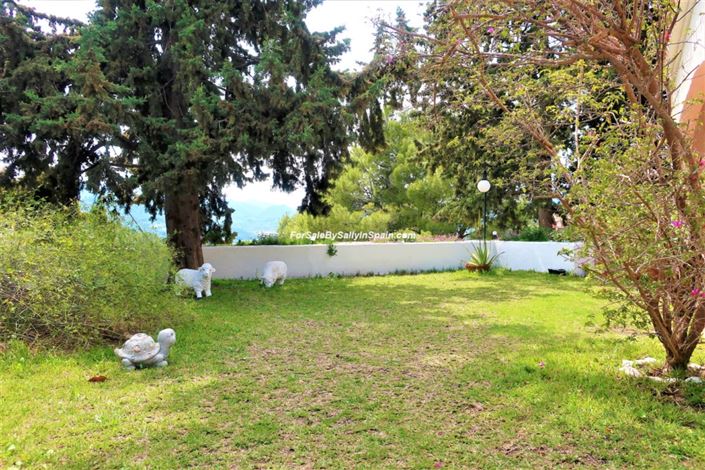 Image No.37-3 Bed Villa for sale