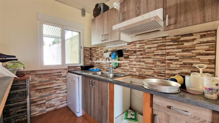 Image No.32-4 Bed Villa for sale