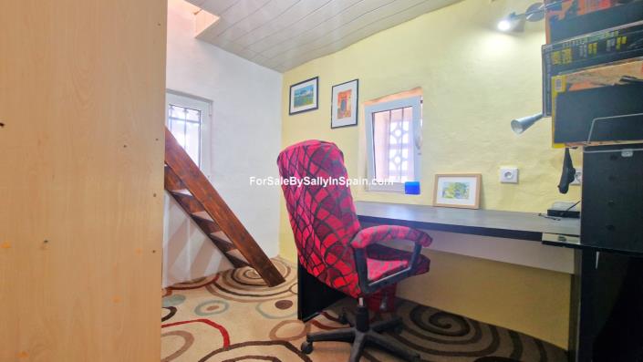 Image No.51-4 Bed Villa for sale