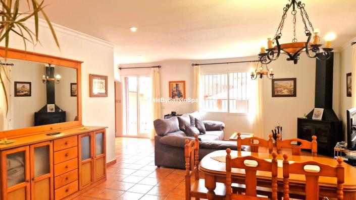 Image No.31-3 Bed Villa for sale