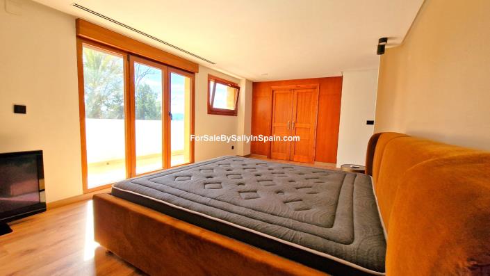 Image No.33-Villa de 3 chambres à vendre à Gandía