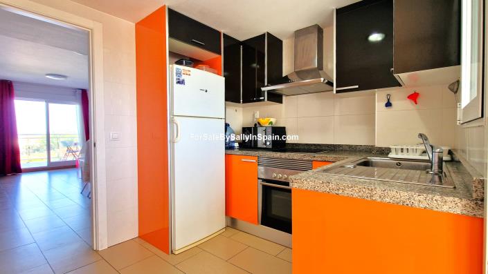 Image No.21-2 Bed Apartment for sale