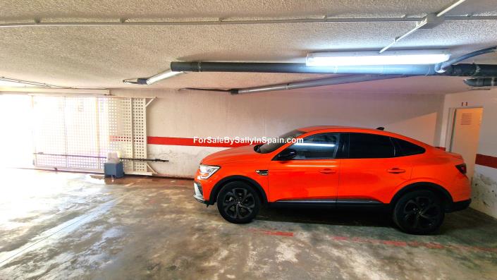 Image No.33-2 Bed Apartment for sale