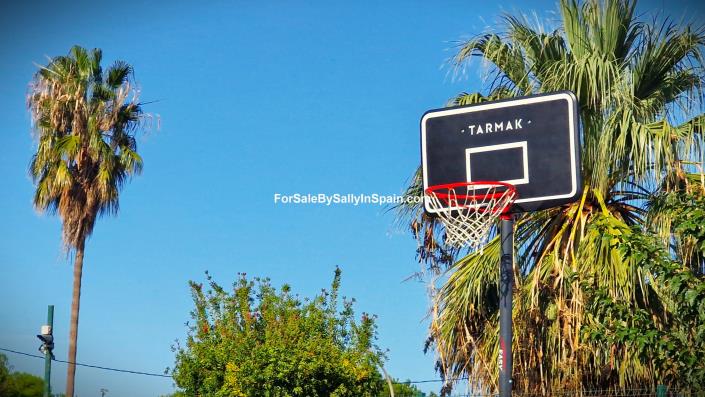 Image No.40-2 Bed Apartment for sale