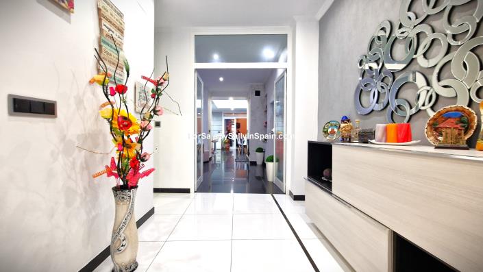 Image No.18-Maison de ville de 5 chambres à vendre à Rafelcofer