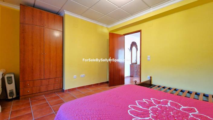 Image No.45-Finca de 8 chambres à vendre à Rafol de Salem