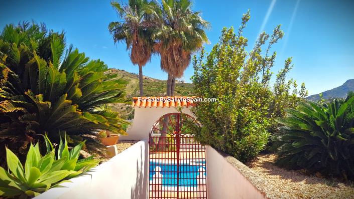 Image No.16-5 Bed Villa for sale