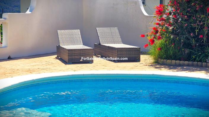 Image No.15-5 Bed Villa for sale