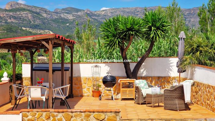 Image No.9-5 Bed Villa for sale