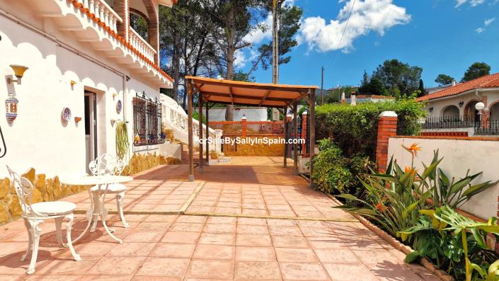 Image No.45-5 Bed Villa for sale