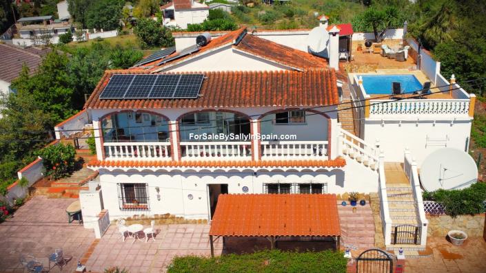 Image No.57-5 Bed Villa for sale