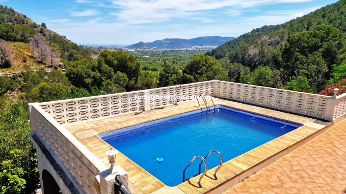 Image No.20-4 Bed Villa for sale