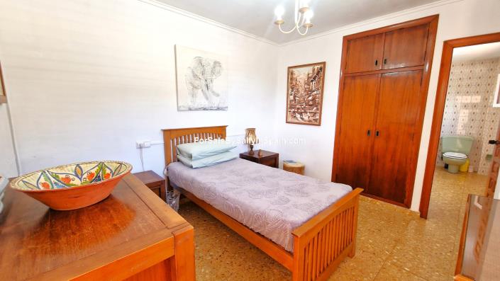 Image No.51-4 Bed Villa for sale