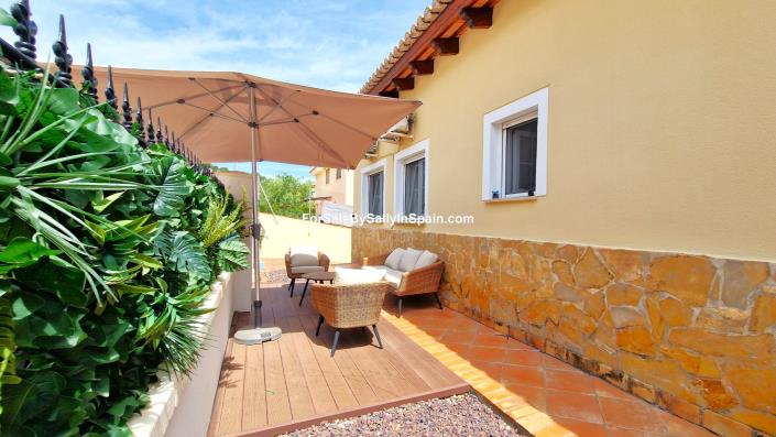 Image No.18-4 Bed Chalet for sale