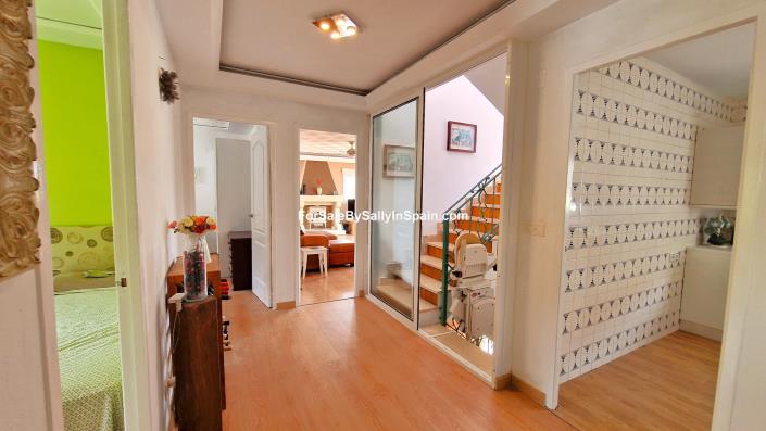 Image No.31-5 Bed Villa for sale