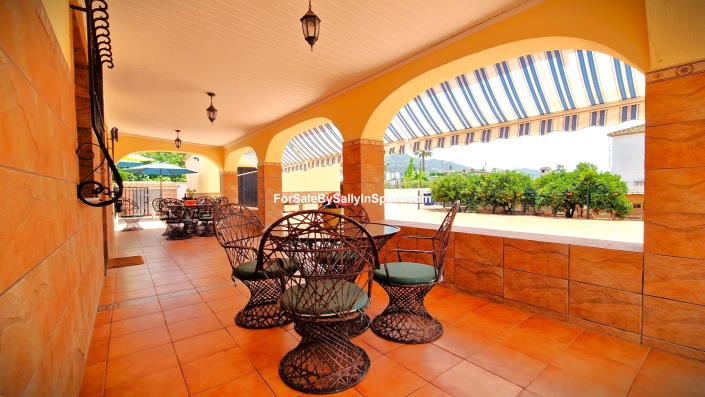 Image No.21-Villa de 4 chambres à vendre à Marxuquera