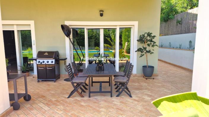 Image No.12-3 Bed Villa for sale