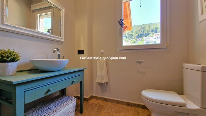 Image No.39-3 Bed Villa for sale