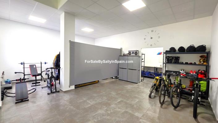 Image No.55-3 Bed Villa for sale