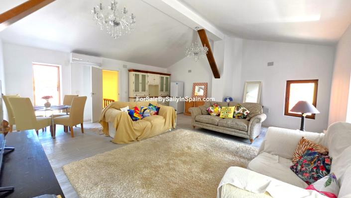 Image No.48-Maison de ville de 5 chambres à vendre à La Font D'en Carros