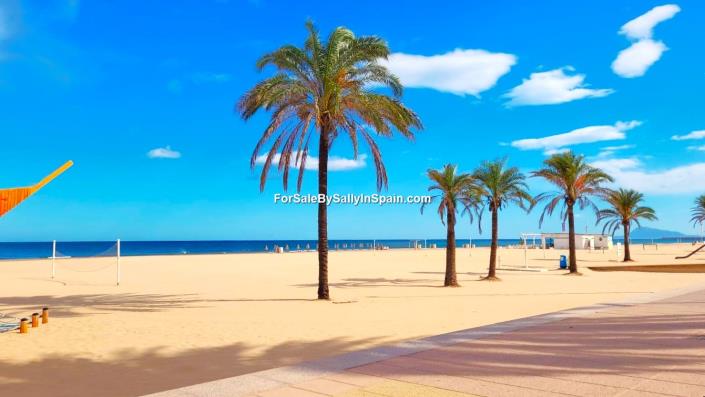 Image No.58-Maison de ville de 5 chambres à vendre à La Font D'en Carros