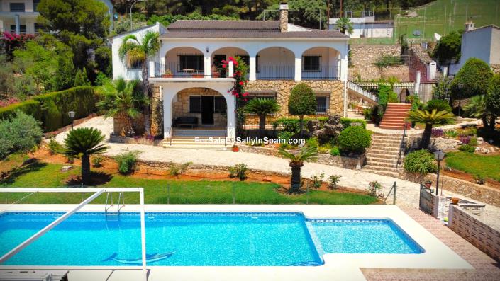 Image No.61-6 Bed Villa for sale