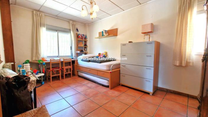 Image No.29-6 Bed Villa for sale